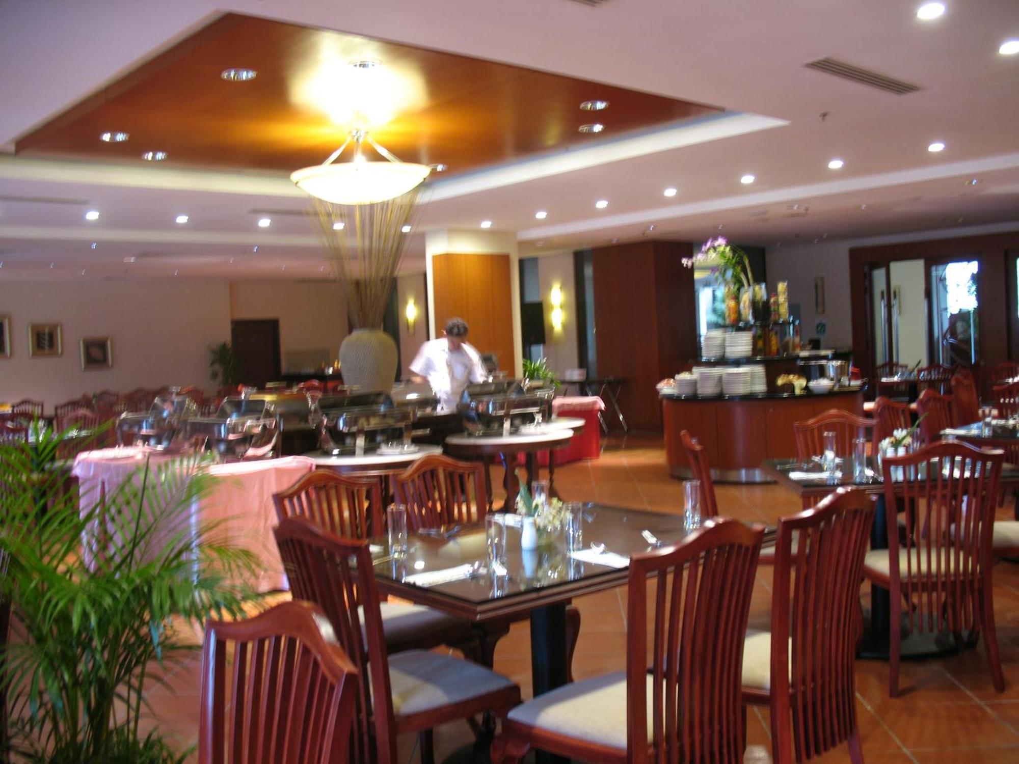 Pulai Springs Resort Official Skudai Eksteriør bilde